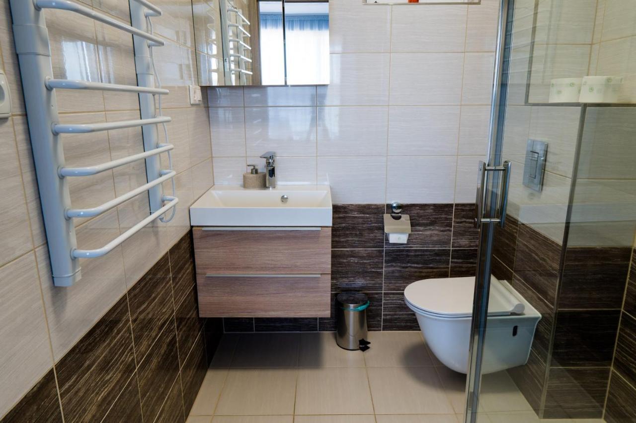 Pensjonat Dlugie Nowicki Rooms & Apartments מראה חיצוני תמונה